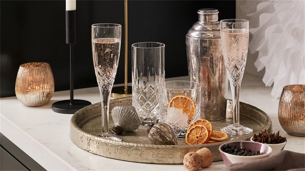 Fun & Festive Christmas Party Ideas At Home Royal Doulton®