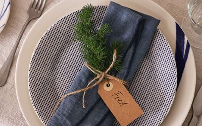 How To Host a Memorable Friendsmas