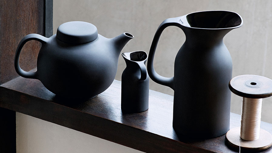 ☆ロイヤルドルトン Olio Barber&Osgerby Dish Black